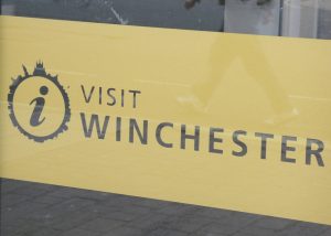 Visit Winchester Sign 7x5 1 300x214